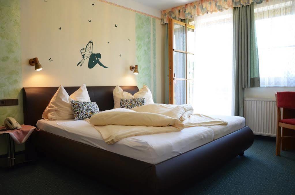 Gaestehaus Goetz Drobollach am Faakersee Eksteriør bilde